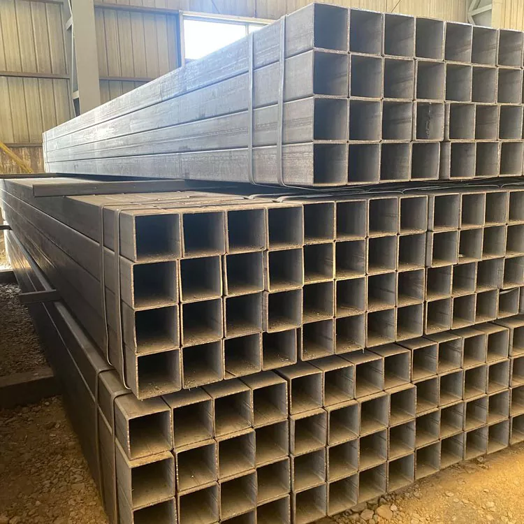 黒ストライプ角チューブ